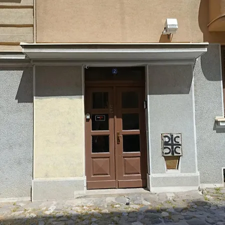 Apartament Urban Garden - Iris *